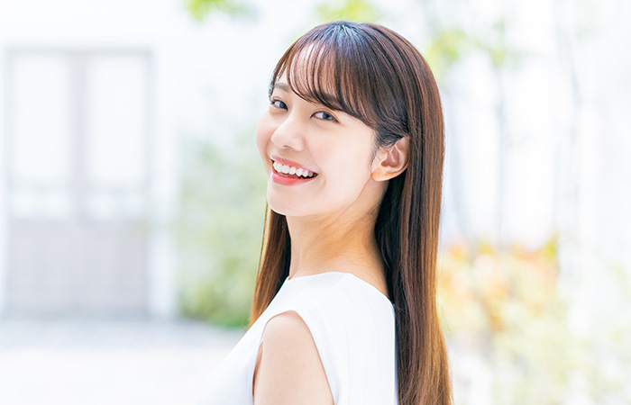 ホワイトニングで実現する自然で美しい白い歯